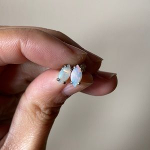 Genuine Australian Opal 925 silver earrings